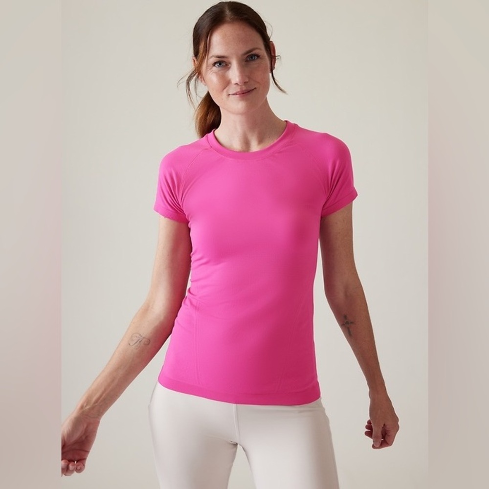 Athleta Momentum Seamless Tee